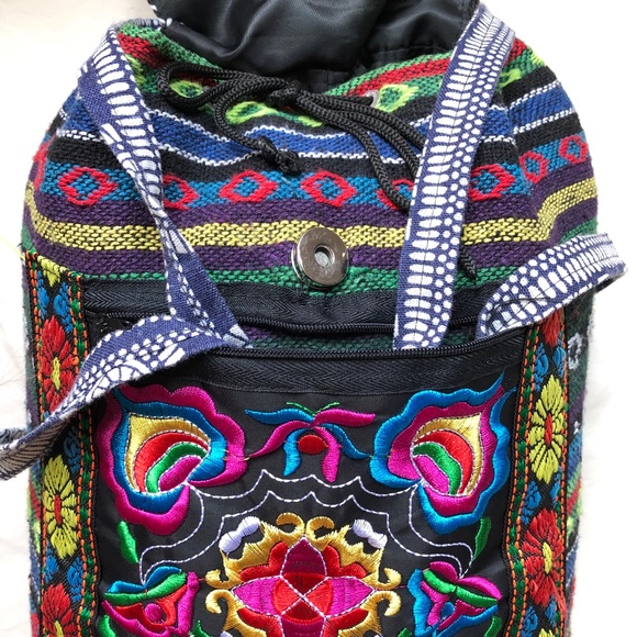 *SALE* Handcrafted Navajo Wool Blanket Tote - Picture 3 of 6